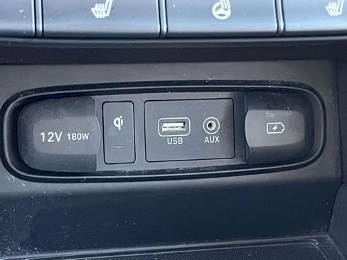 Used 2020 Hyundai Santa Fe Limited AWD/4WD image 21