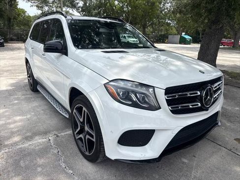 Used 2017 Mercedes-Benz GLS 550 4MATIC w/ Driver Assistance Package image 4