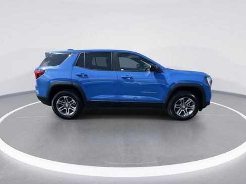 Used 2025 GMC Terrain Elevation image 9