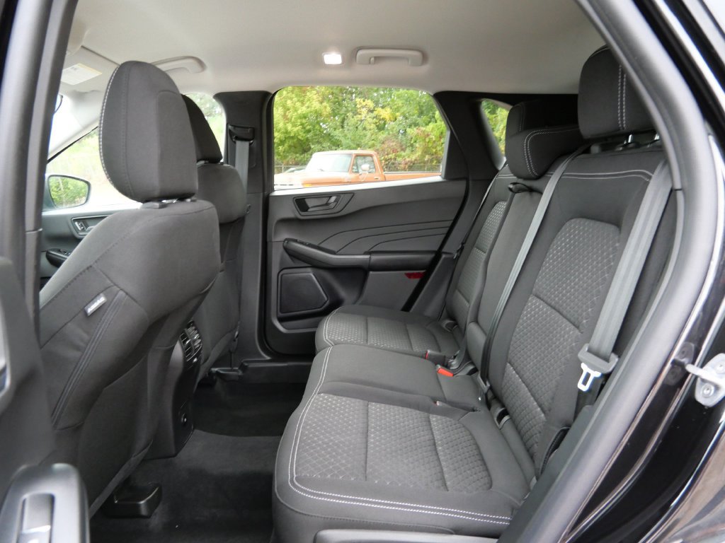Certified 2023 Ford Escape Active AWD/4WD image 19