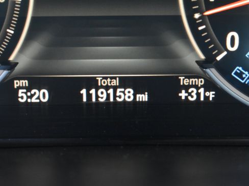 Used 2015 BMW X6 xDrive35i image 16