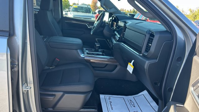 New 2026 Chevrolet Silverado 1500 RST w/ Z71 Off-Road Package AWD/4WD image 45