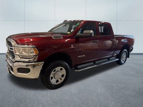 Used 2022 RAM 3500 Tradesman image 2