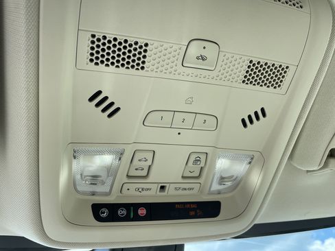 New 2025 Cadillac XT5 Premium Luxury image 21