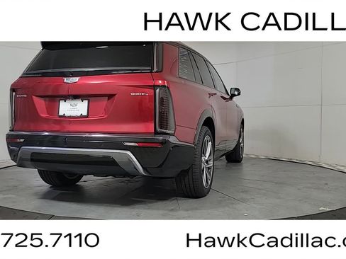 New 2026 Cadillac Vistiq Sport w/ LPO, Floor Liner Package AWD/4WD image 7