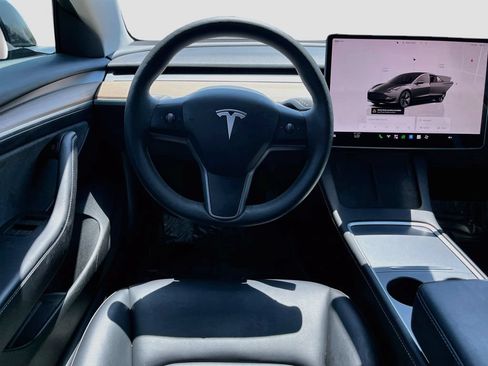 Used 2023 Tesla Model 3 Standard Range RWD image 21