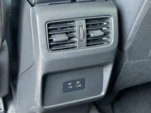 Certified 2023 Nissan Rogue SV image 14