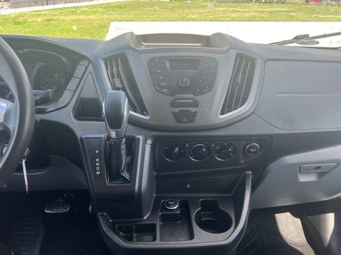 Used 2018 Ford Transit 250 148 Low Roof RWD image 14