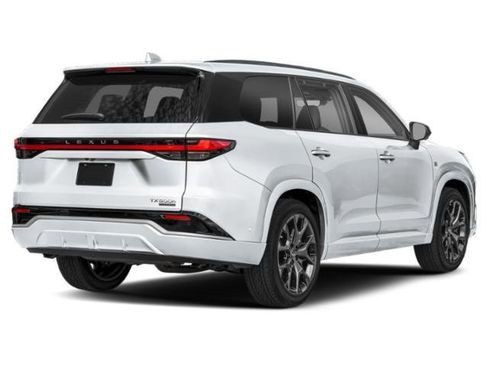 New 2026 Lexus TX 500h AWD image 2