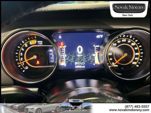 Used 2021 Jeep Wrangler Willys image 22