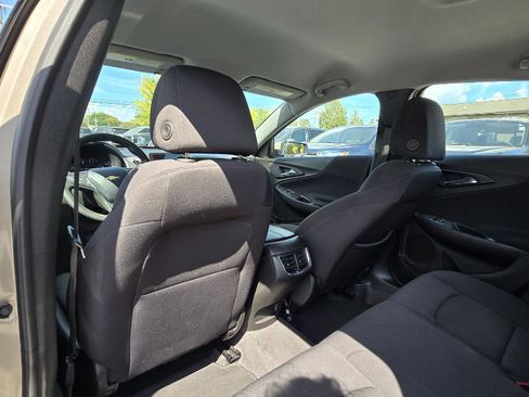 Used 2023 Chevrolet Malibu LT image 11