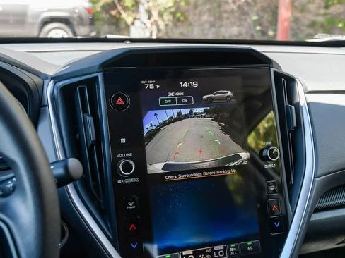 Used 2024 Subaru Crosstrek 2.0i Premium image 22