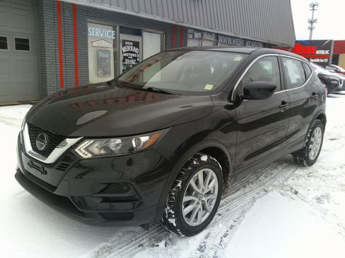Used 2020 Nissan Rogue Sport S w/ Appearance Package image 11
