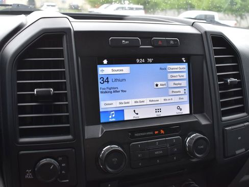 Used 2018 Ford F150 XL w/ Equipment Group 101A Mid AWD/4WD image 12
