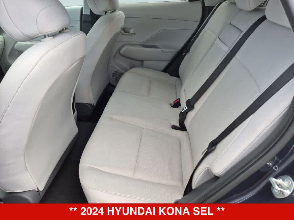 Used 2024 Hyundai Kona SEL AWD/4WD image 19