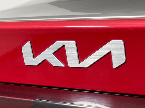 Used 2025 Kia K5 LXS image 31