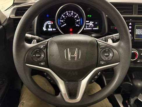 Used 2019 Honda Fit EX image 11