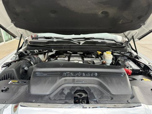 Used 2020 RAM 5500 Tradesman w/ Chrome Appearance Group AWD/4WD image 20