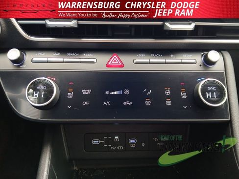 Used 2024 Hyundai Sonata Limited image 25