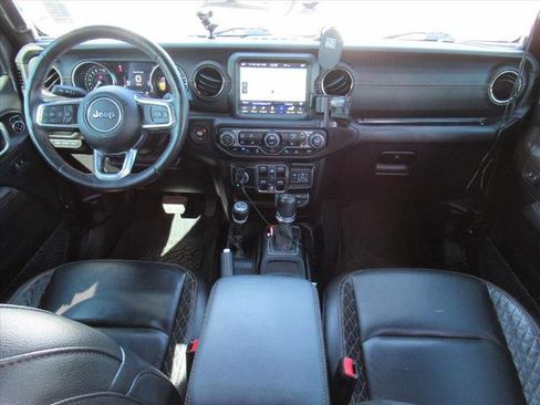 Used 2021 Jeep Wrangler Unlimited Sahara image 13