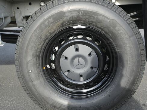 New 2026 Mercedes-Benz Sprinter 144 Cargo image 16