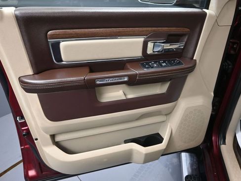 Used 2018 RAM 2500 Laramie AWD/4WD image 11