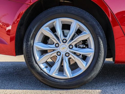 Used 2024 Chevrolet Malibu LT FWD image 9