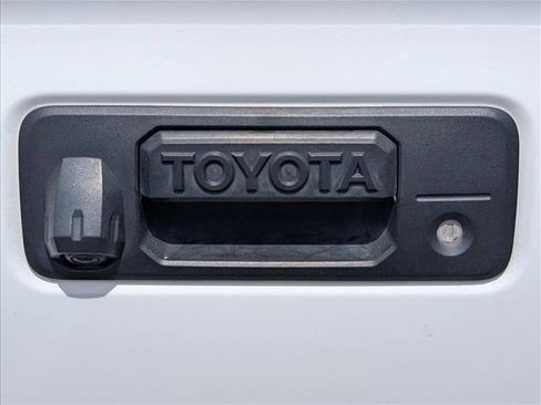 Certified 2023 Toyota Tacoma TRD Off-Road w/ Black Out Package (TMS) AWD/4WD image 28