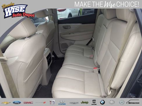 Used 2018 Nissan Murano SL w/ Moonroof Package AWD/4WD image 18