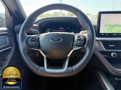 Used 2025 Ford Explorer ST-Line w/ ST-Line Street Pack AWD/4WD image 20