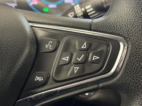 Used 2017 Chevrolet Cruze LT w/ Convenience Package image 28