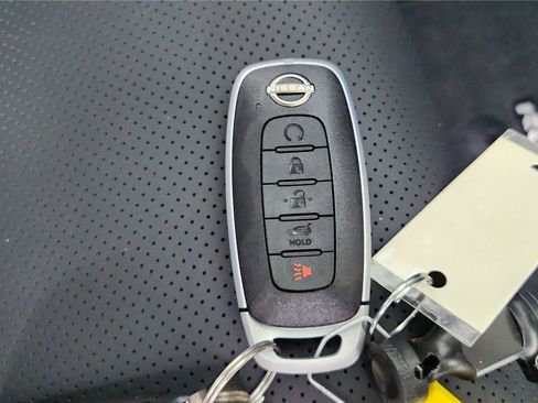 New 2026 Nissan Rogue Platinum w/ Platinum Premium Package image 39