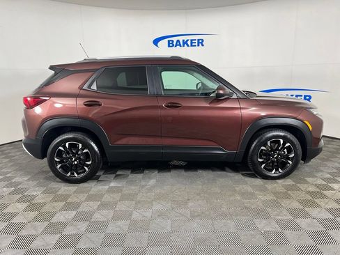 Certified 2022 Chevrolet TrailBlazer LT w/ Convenience Package FWD image 7