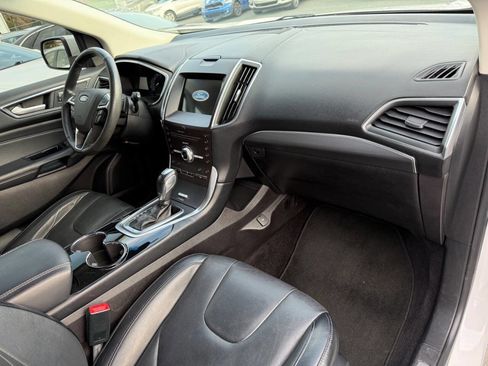 Used 2017 Ford Edge Titanium w/ Equipment Group 301A image 12