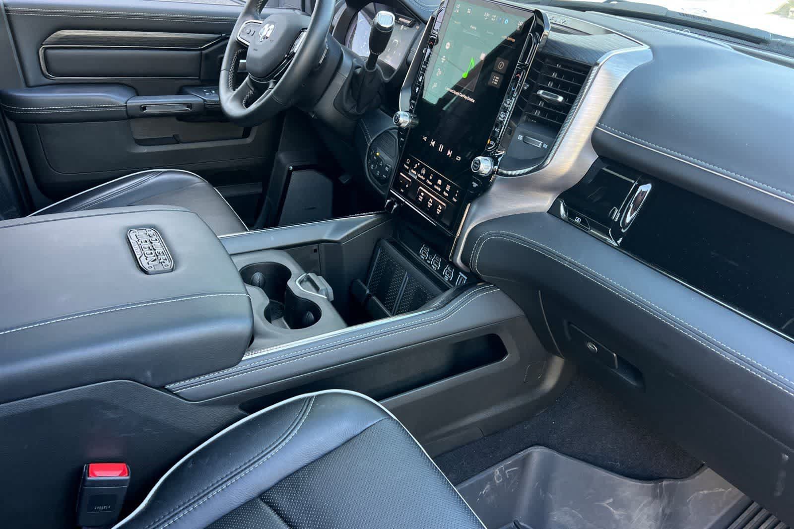 Used 2025 RAM 2500 Power Wagon AWD/4WD image 17