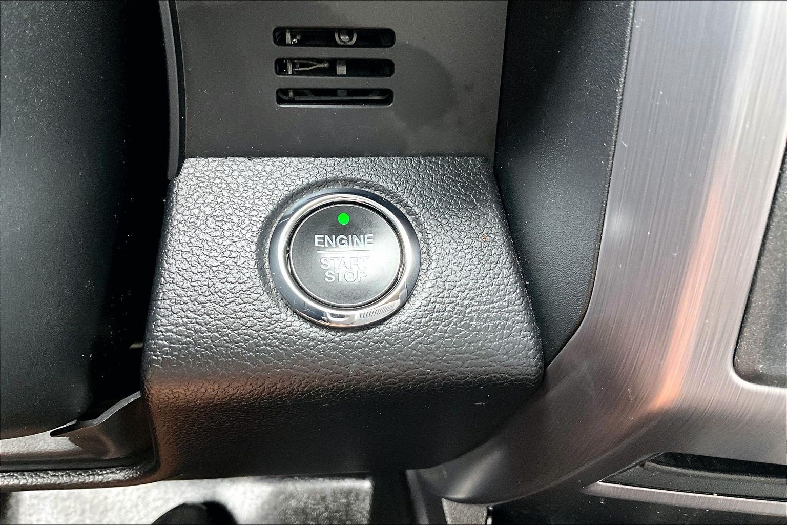 Used 2019 Ford Expedition Platinum AWD/4WD image 15