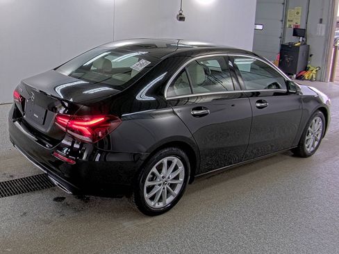 Used 2022 Mercedes-Benz A 220 image 7