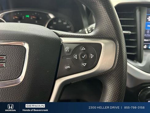 Used 2023 GMC Acadia SLE FWD image 27