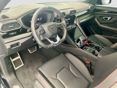 Used 2024 Lamborghini Urus S AWD/4WD image 9
