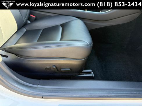 Used 2020 Tesla Model 3 Standard Range Plus RWD image 26