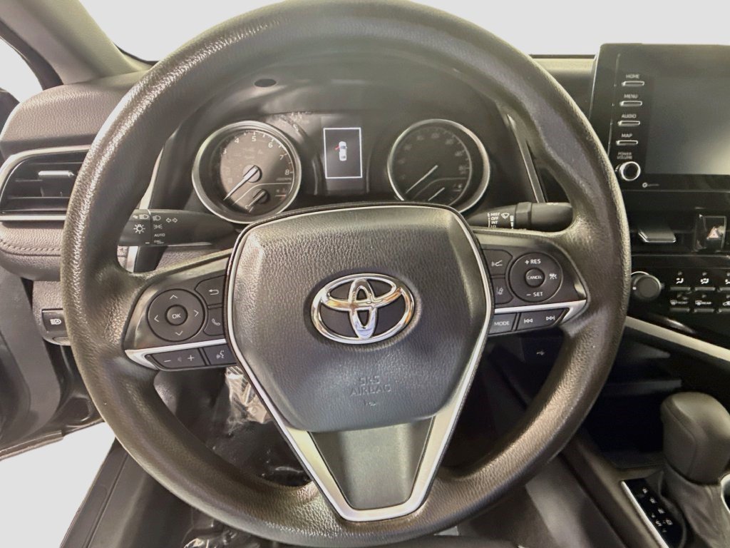 Used 2021 Toyota Camry LE FWD image 12