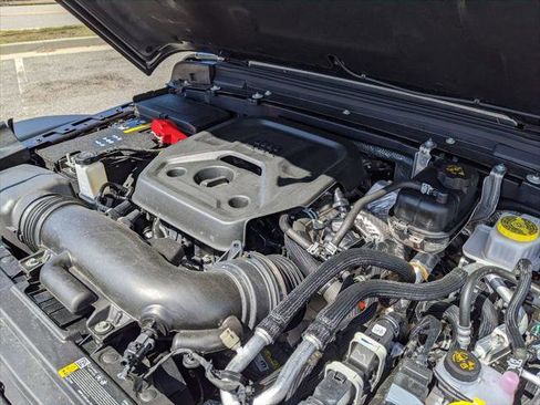 Certified 2025 Jeep Wrangler Unlimited Rubicon 4xe w/ Convenience Group image 63