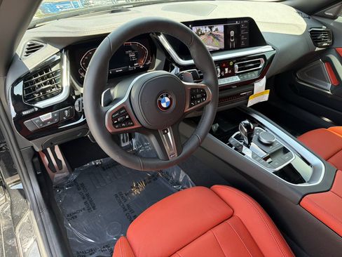New 2026 BMW Z4 sDrive30i w/ Premium Package RWD image 13