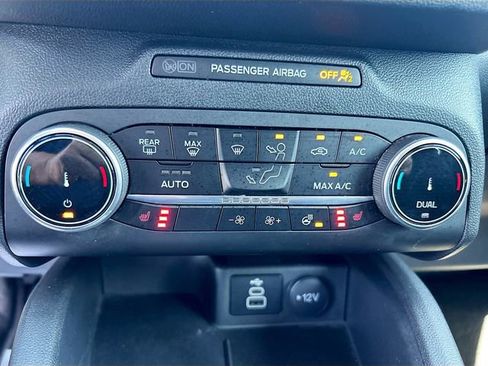 Certified 2024 Ford Escape Active AWD/4WD image 25