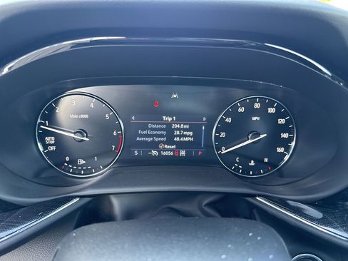 Used 2022 Buick Envision Preferred image 11