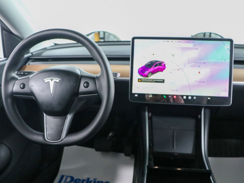 Used 2020 Tesla Model Y Long Range AWD/4WD image 16