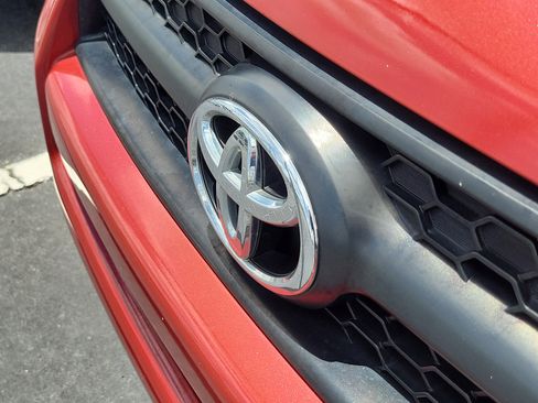 Used 2012 Toyota RAV4 FWD w/ Value Pkg image 10