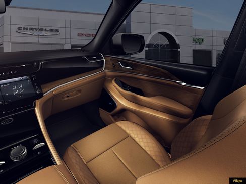New 2026 Jeep Grand Cherokee Summit AWD/4WD image 19