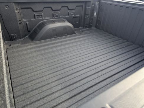 New 2026 Chevrolet Silverado 1500 Custom Trail Boss w/ LPO, Dark Essentials Package image 27