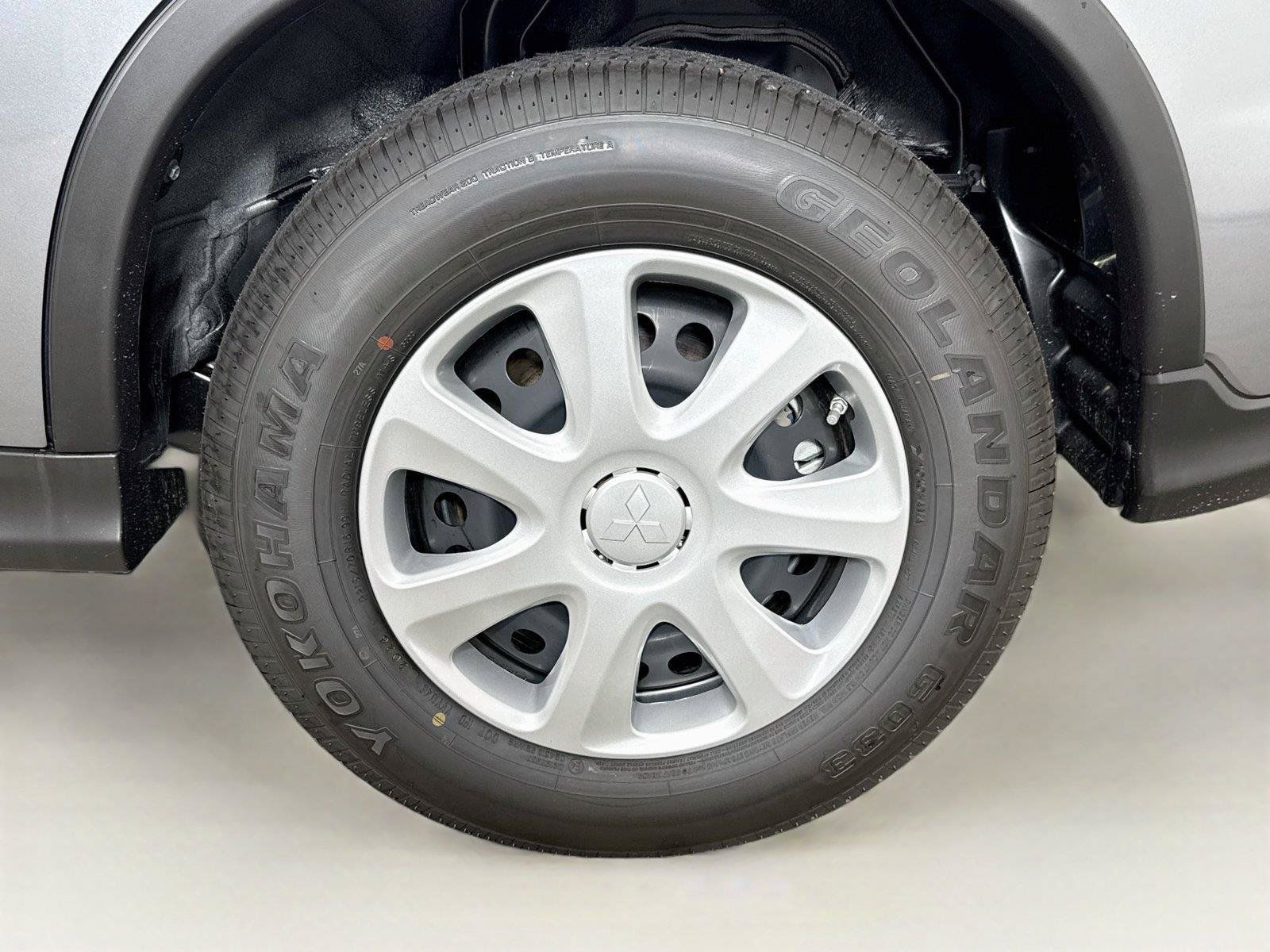 New 2027 Mitsubishi Outlander Sport FWD image 30